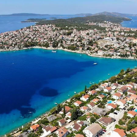 Apartment With A Parking Space Mavarstica, Ciovo - 16215