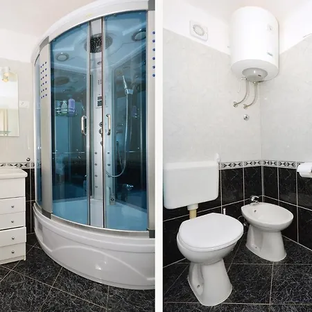 Διαμέρισμα With A Parking Space Mavarstica, Ciovo - 16215 *