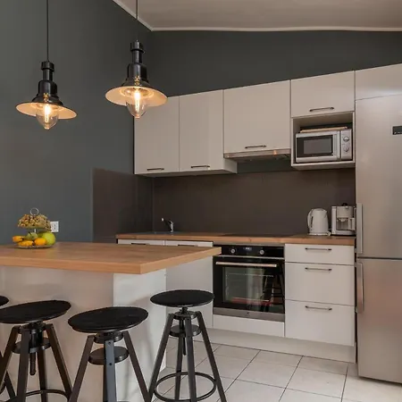 Διαμέρισμα With A Parking Space Mavarstica, Ciovo - 16215 *